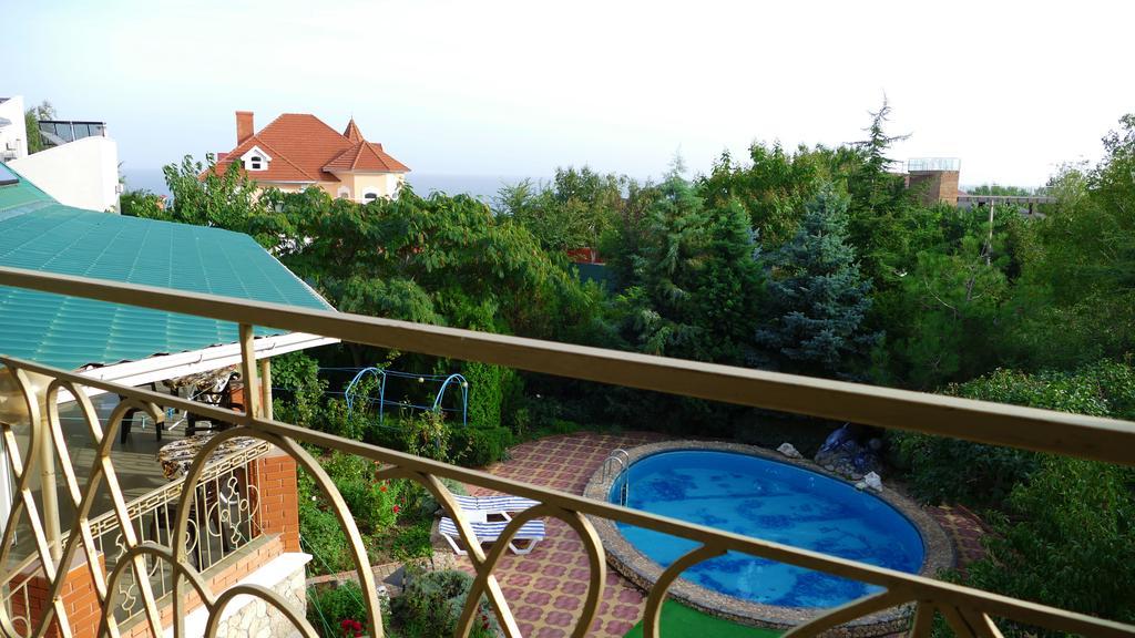 Hotel Nautilus Odesa Exterior foto